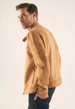 Pier One Giacca In SimilpelleCognac Uomo Giacche PI922T04S-O11 -Negozio online Pier One Italia 0a0417ef66734e4d9a1d0a70b0e082cc scaled