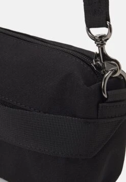 Pier One Borsa A TracollaBlack Donna Borse PI954H02R-Q11 -Negozio online Pier One Italia 0bbae8c6c00648a9918edf29901247d6