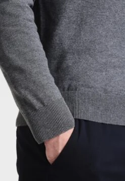 Pier One CardiganDark Grey Melange Uomo Maglieria PI922QA3D-Q11 -Negozio online Pier One Italia 1248d35da7cb41e3bdbc2fab1f01cdef