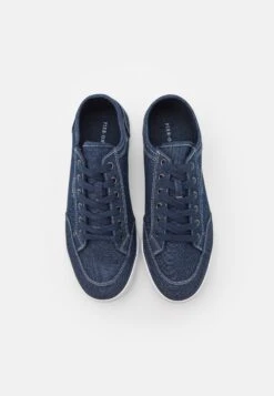 Pier One UnisexSneakers BasseDark Blue Uomo Sneaker PI915O02Z-K11 9 Pier One UnisexSneakers BasseDark Blue Uomo Sneaker PI915O02Z-K11 -Negozio online Pier One Italia 14bcd34d47084352b436b81d21a23346
