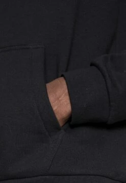 Pier One Felpa Con CappuccioBlack Uomo Maglieria E Felpe PI922S038-Q11 -Negozio online Pier One Italia 171ee355318243f6a02040f9fefda5b5