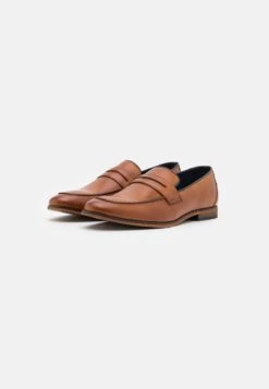 Pier One LeatherMocassini ElegantiCamel Uomo Scarpe Eleganti PI912C09R-B11 11 Pier One LeatherMocassini ElegantiCamel Uomo Scarpe Eleganti PI912C09R-B11 -Negozio online Pier One Italia 1b255c2edf1f4a32b4f510f55221cf2a