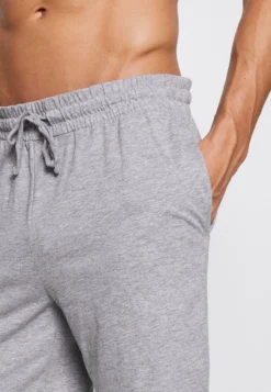 Pier One 3 PackPantaloni Del PigiamaBlack/Mottled Grey Uomo Per La Notte PI982L00F-Q11 -Negozio online Pier One Italia 1b7fce7fd09247c0ba23b3eae37988b9 scaled