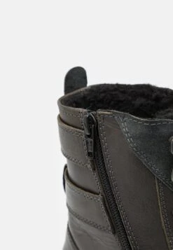 Pier One LeatherStivaletti StringatiBlack Uomo Stivaletti/Stivali PI912K0CI-Q11 -Negozio online Pier One Italia 21665a7192584321a7ca1eba437032aa