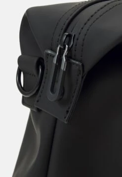 Pier One UnisexBorsa Da ViaggioBlack Donna Borse PI954H02F-Q11 -Negozio online Pier One Italia 2203c9344bef46fbb8d0ff6e1b95df71