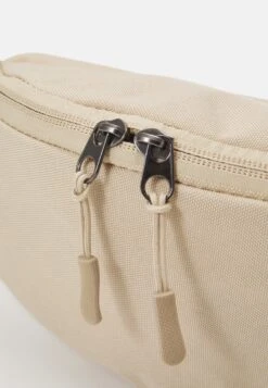 Pier One MarsupioBeige Uomo Borse PI954H02N-B11 7 Pier One MarsupioBeige Uomo Borse PI954H02N-B11 -Negozio online Pier One Italia 235d61a2fd4c4f93b93bcb234f92ed6d