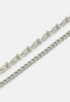 Pier One 2PackCollanaSilver-Coloured Uomo Gioielli PI952L00P-D11 5 Pier One 2PackCollanaSilver-Coloured Uomo Gioielli PI952L00P-D11 -Negozio online Pier One Italia 23c8383e0729412092bac4e451522a5d scaled