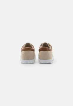 Pier One Unisex - Sneakers Basse - Beige -Negozio online Pier One Italia 25eb778e2a144dc3a08b80223db3495e