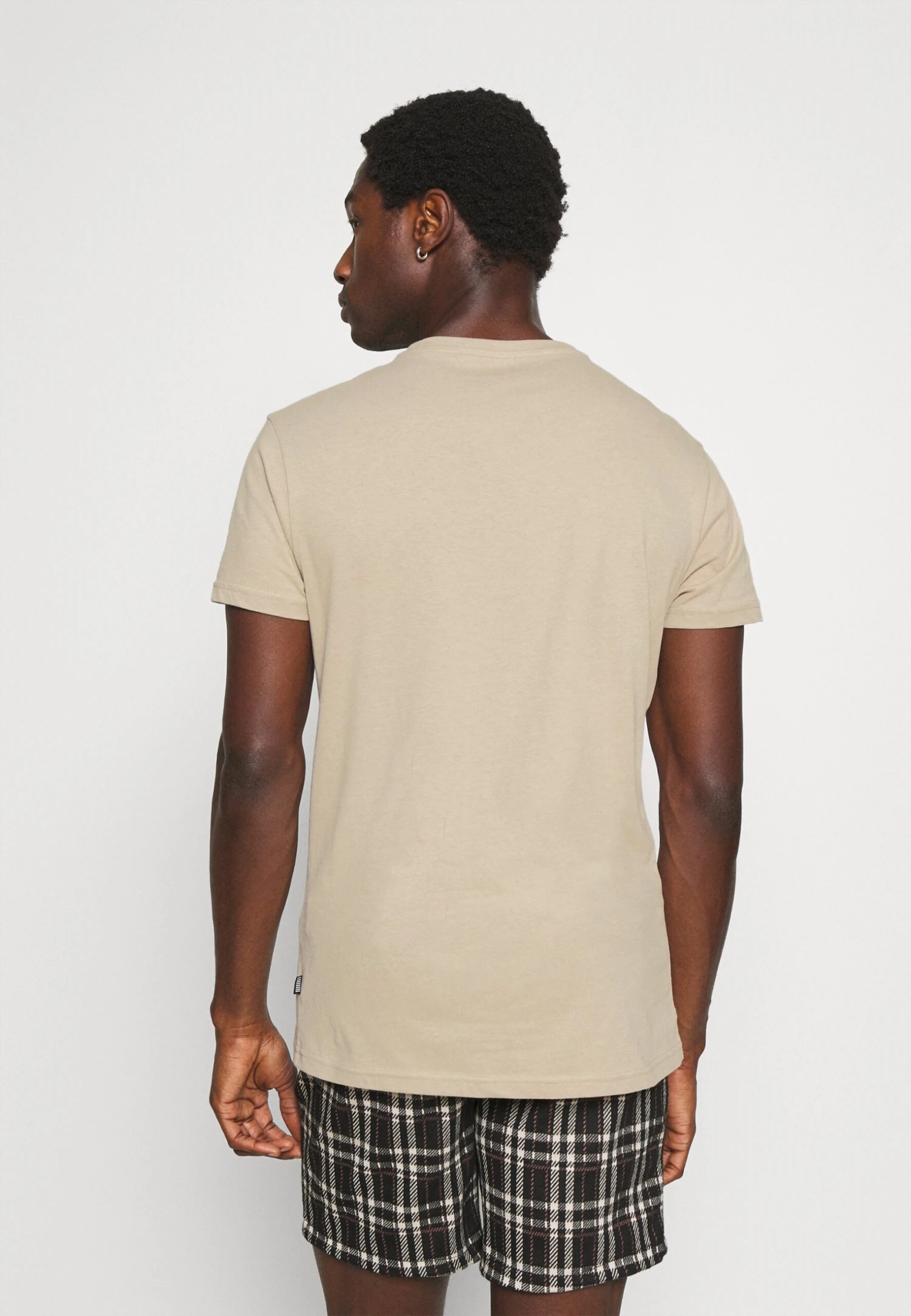 Pier One T-Shirt BasicBeige Uomo T-shirt E Polo PI922O0KZ-B11 3 Pier One T-Shirt BasicBeige Uomo T-shirt E Polo PI922O0KZ-B11 - immagine 3