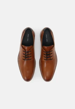 Pier One LeatherStringate ElegantiCognac Uomo Scarpe Eleganti PI912M0B1-O11 -Negozio online Pier One Italia 3167f3aeaa7e462ca936f2766c85beca scaled