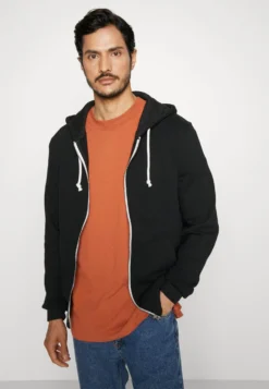 Pier One 2 PackFelpa Con ZipBlack/Mottled Light Grey Uomo Maglieria E Felpe PI922S0HA-Q11 11 Pier One 2 PackFelpa Con ZipBlack/Mottled Light Grey Uomo Maglieria E Felpe PI922S0HA-Q11 -Negozio online Pier One Italia 3528309c123c4189b5dc1da9c1f9881e scaled