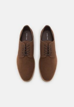 Pier One StringateBrown Uomo Scarpe Con I Lacci PI912M0E3-O11 -Negozio online Pier One Italia 39e7e94e3dcb4b2a962e0f0e2a4d1a9c