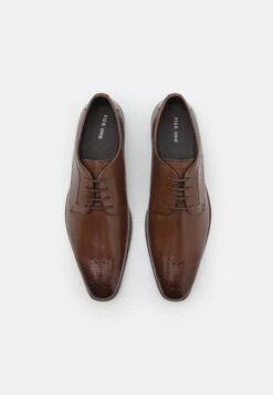 Pier One LeatherStringateBrown Uomo Scarpe Eleganti PI912M0E6-O11 -Negozio online Pier One Italia 3d61d3119797407a914c2c3c923ca29d