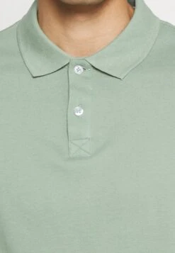 Pier One PoloGreen Uomo T-shirt E Polo PI922P00R-M12 -Negozio online Pier One Italia 40abbf4f512844e99f0fcd8dcced0a1d