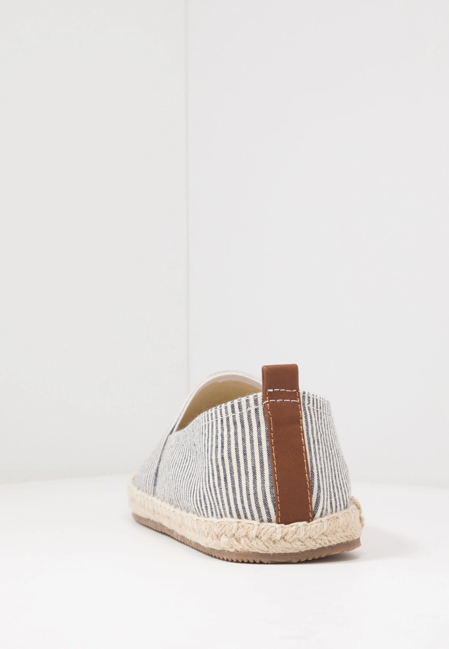 Pier One Rena Espadrille Unisex - Espadrillas - White/Blue 5 Pier One Rena Espadrille Unisex - Espadrillas - White/Blue - immagine 5