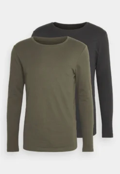 Pier One 2 PackMaglietta A Manica LungaBlack/Khaki Uomo T-shirt E Polo PI922O0GT-Q12 10 Pier One 2 PackMaglietta A Manica LungaBlack/Khaki Uomo T-shirt E Polo PI922O0GT-Q12 -Negozio online Pier One Italia 53fb57fe09314c7597291e1ba0dccb89 scaled