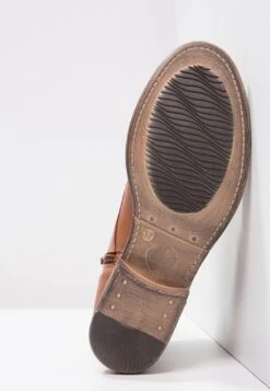 Pier One Stivaletti StringatiBrandy Donna Stivaletti PI911NA38-O11 -Negozio online Pier One Italia 54cb662d456a4d80b38d3345eb48870b