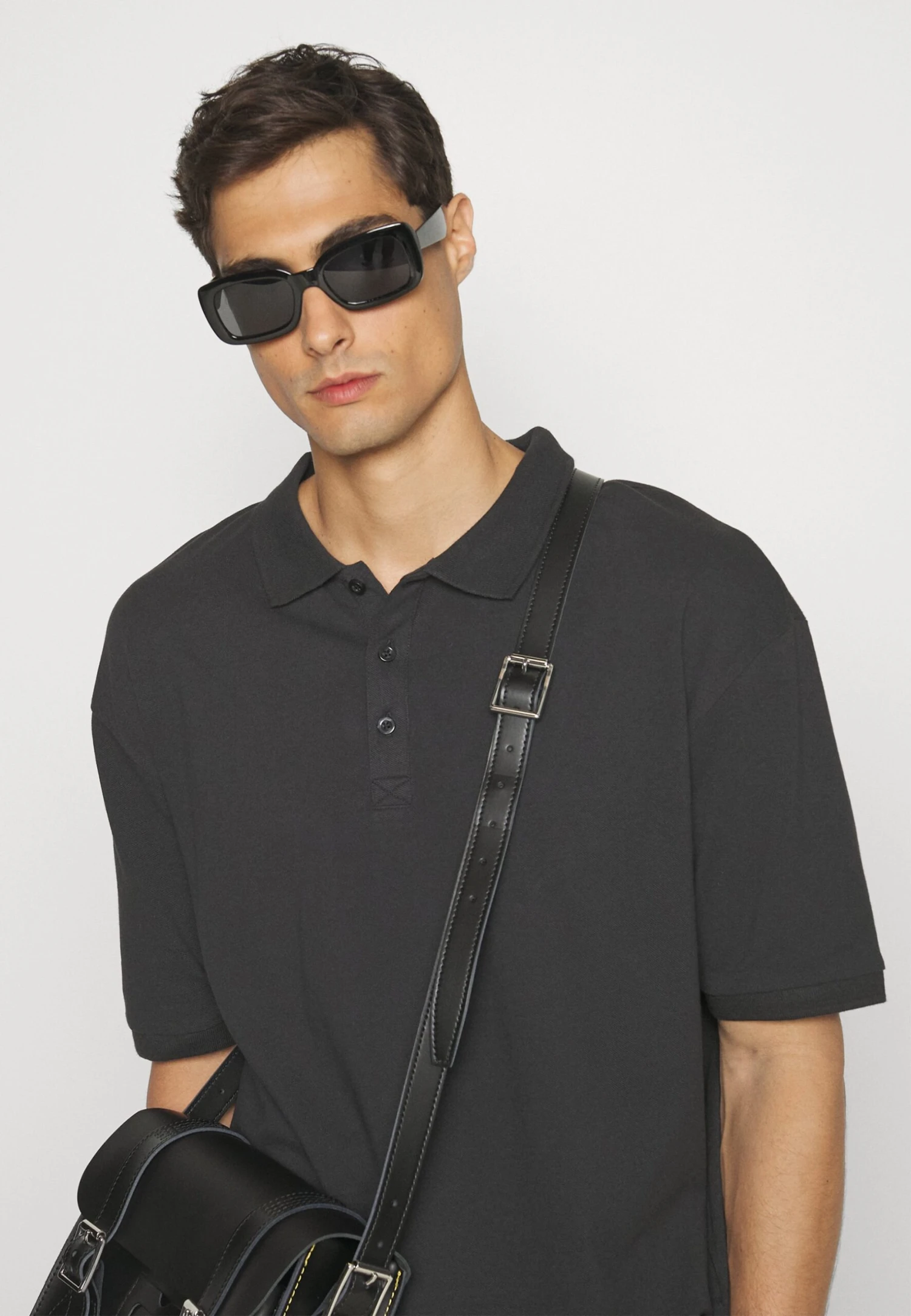 Pier One Polo Black Uomo T-shirt E Polo PI922P08F-Q11 4 Pier One Polo Black Uomo T-shirt E Polo PI922P08F-Q11 - immagine 4