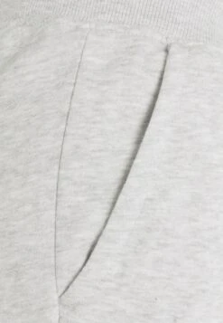 Pier One 3 PackPantaloni SportiviMottled Light Grey/Mottled Dark Blue/Black Uomo Pantaloni PI922E040-C11 -Negozio online Pier One Italia 58caa3db374b4ce39703a992d5c2b59c