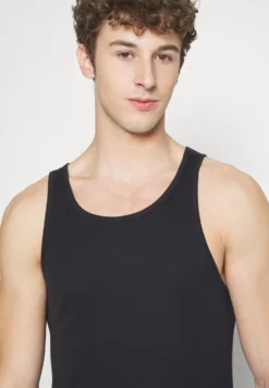 Pier One 5 PackMaglietta IntimaBlack Uomo Intimo PI982Q00D-Q12 9 Pier One 5 PackMaglietta IntimaBlack Uomo Intimo PI982Q00D-Q12 -Negozio online Pier One Italia 58e14c44bde04a54805bc749257bc7b6 scaled