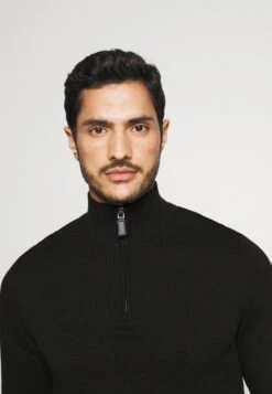 Pier One MaglioneBlack Uomo Maglieria PI922Q09E-Q11 -Negozio online Pier One Italia 6082e493e65749f8ae3c0919b9744593