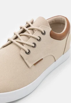 Pier One Unisex - Sneakers Basse - Beige -Negozio online Pier One Italia 63f076366e2c45b58c5b28c821459b54 scaled