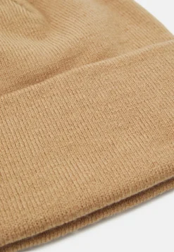 Pier One UnisexBerrettoCamel Donna Cappelli E Foulard PI954P00E-B11 5 Pier One UnisexBerrettoCamel Donna Cappelli E Foulard PI954P00E-B11 -Negozio online Pier One Italia 6644125c04174f3bb4c1bb3552a8496a scaled