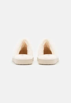 Pier One PantofoleOff-White Donna Pantofole PI911D00Z-A11 -Negozio online Pier One Italia 6664efd8499b4b2293b4201d8c6f0953