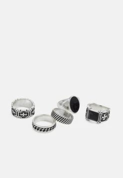 Pier One 5 PackAnelloSilver-Coloured Uomo Gioielli PI952L001-D11 5 Pier One 5 PackAnelloSilver-Coloured Uomo Gioielli PI952L001-D11 -Negozio online Pier One Italia 66e325546bde460db567a8e5e257aca9