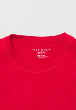 Pier One T-Shirt Con StampaRed Uomo T-shirt E Polo PI922O0WG-G11 -Negozio online Pier One Italia 674ee8e1625f4c318ec3b7afd6047f10 scaled
