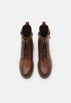 Pier One Leather Stivaletti Con PlateauCognac Donna Stivaletti PI911N09R-O11 -Negozio online Pier One Italia 69fb0d22a57a44fb83fbf24a17c2d6a4