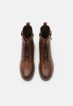 Pier One Leather Stivaletti Con PlateauCognac Donna Stivaletti PI911N09R-O11 11 Pier One Leather Stivaletti Con PlateauCognac Donna Stivaletti PI911N09R-O11 -Negozio online Pier One Italia 69fb0d22a57a44fb83fbf24a17c2d6a4 scaled