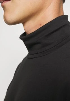 Pier One 3 PackMaglietta A Manica LungaBlack/Dark Grey/White Uomo T-shirt E Polo PI922O0UL-Q11 -Negozio online Pier One Italia 6dee3d76137848bea73edd00fec8cbd0