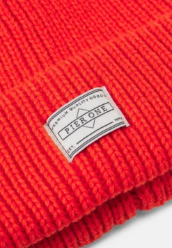 Pier One Unisex 3 PackBerrettoBrown, Dark Blue, Red Donna Cappelli E Foulard PI954P009-O12 -Negozio online Pier One Italia 71b6972a9d724e969d03b993e1fd6bd2 scaled