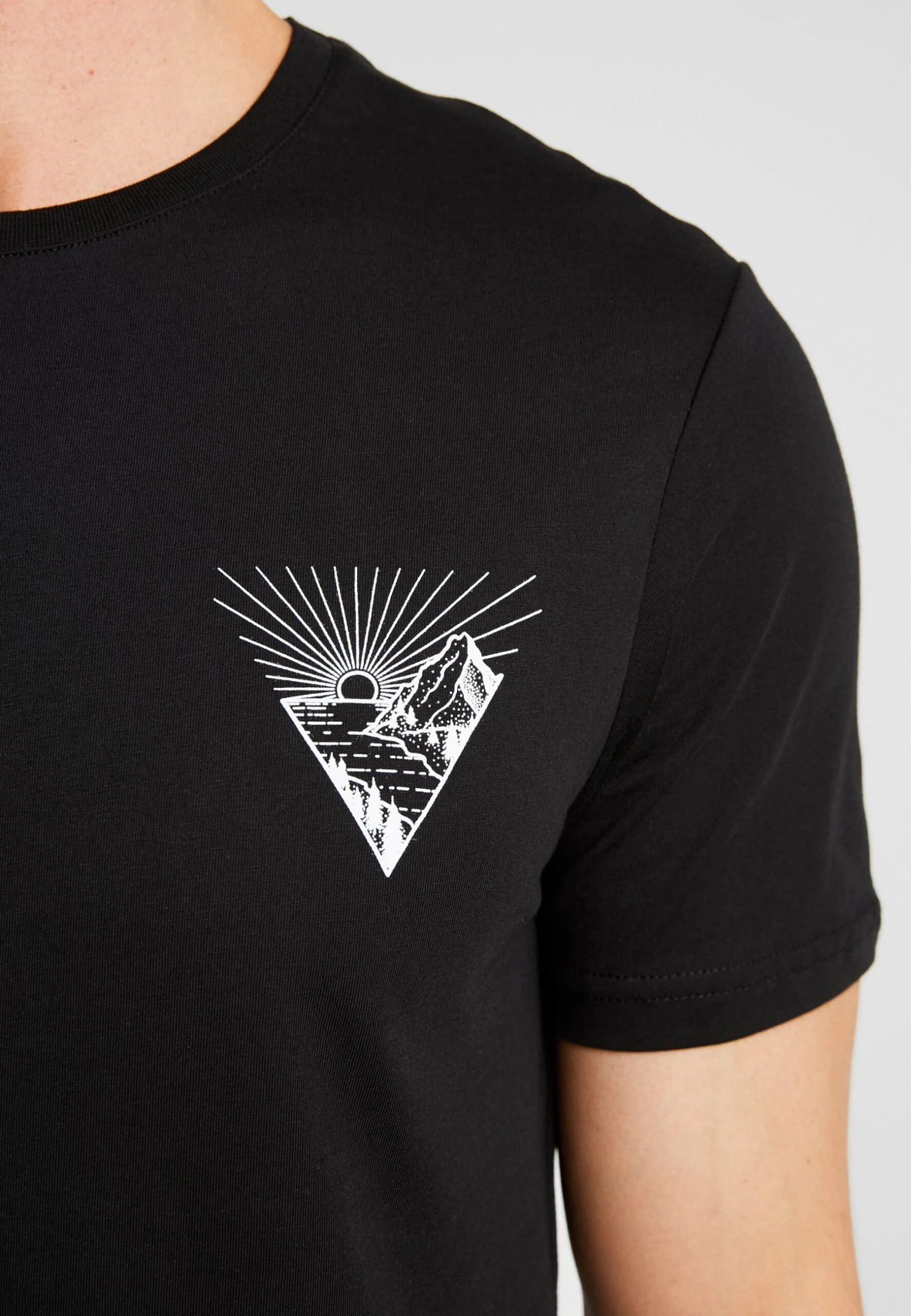 Pier One T-Shirt Con StampaBlack Uomo T-shirt E Polo PI922O09R-Q11 6 Pier One T-Shirt Con StampaBlack Uomo T-shirt E Polo PI922O09R-Q11 - immagine 6