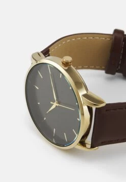 Pier One OrologioBrown Uomo Orologi PI954M00N-O11 7 Pier One OrologioBrown Uomo Orologi PI954M00N-O11 -Negozio online Pier One Italia 72d2925f58f047d59e974d7b6a37ab59