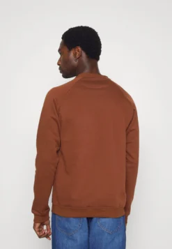 Pier One 2 PackFelpaLight Brown/Black Uomo Maglieria E Felpe PI922S055-O11 8 Pier One 2 PackFelpaLight Brown/Black Uomo Maglieria E Felpe PI922S055-O11 -Negozio online Pier One Italia 76a0e664c53142af8538c72adf24320b scaled