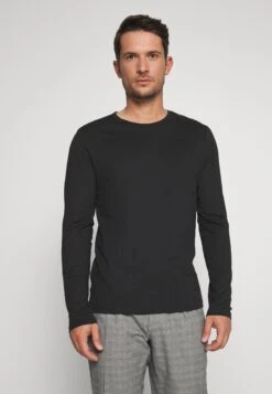 Pier One 2 PackMaglietta A Manica LungaWhite/Black Uomo T-shirt E Polo PI922O0GT-A12 -Negozio online Pier One Italia 77d1f130bf974783921531825fa29315