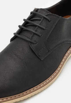 Pier One UnisexStringateBlack Donna Scarpe Piatte PI915M008-Q11 -Negozio online Pier One Italia 7948ba00d3ec4d66a212bf3f430667bd scaled