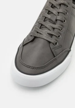Pier One Unisex - Sneakers Basse - Grey -Negozio online Pier One Italia 7b569933a1e14757a83a94b49ad3ce18 scaled