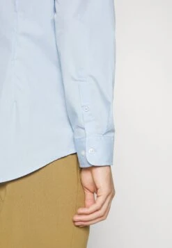 Pier One 2 PackCamicia EleganteBlack/Light Blue Uomo Completi E Cravatte PI922D05K-Q13 17 Pier One 2 PackCamicia EleganteBlack/Light Blue Uomo Completi E Cravatte PI922D05K-Q13 -Negozio online Pier One Italia 8e104bc79a8146e5a632c46cb6e2a4f6