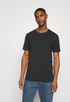 Pier One 5 PackT-Shirt BasicBlack/White/Light Grey Uomo T-shirt E Polo PI922O0GY-Q13 -Negozio online Pier One Italia 97c18e35b5f94069b6c162222882cabe