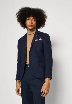 Pier One GiaccaDark Blue Uomo Completi E Cravatte PI922T04K-K11 -Negozio online Pier One Italia 989ba5c1e0bd499280025c699d875174