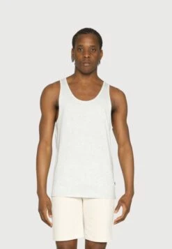 Pier One 5PackTopWhite / Mottled Grey / Lack Uomo T-shirt E Polo PI922O0V7-A12 -Negozio online Pier One Italia a1d7d7170fd148bbbddbcfb7ef0e9b8c