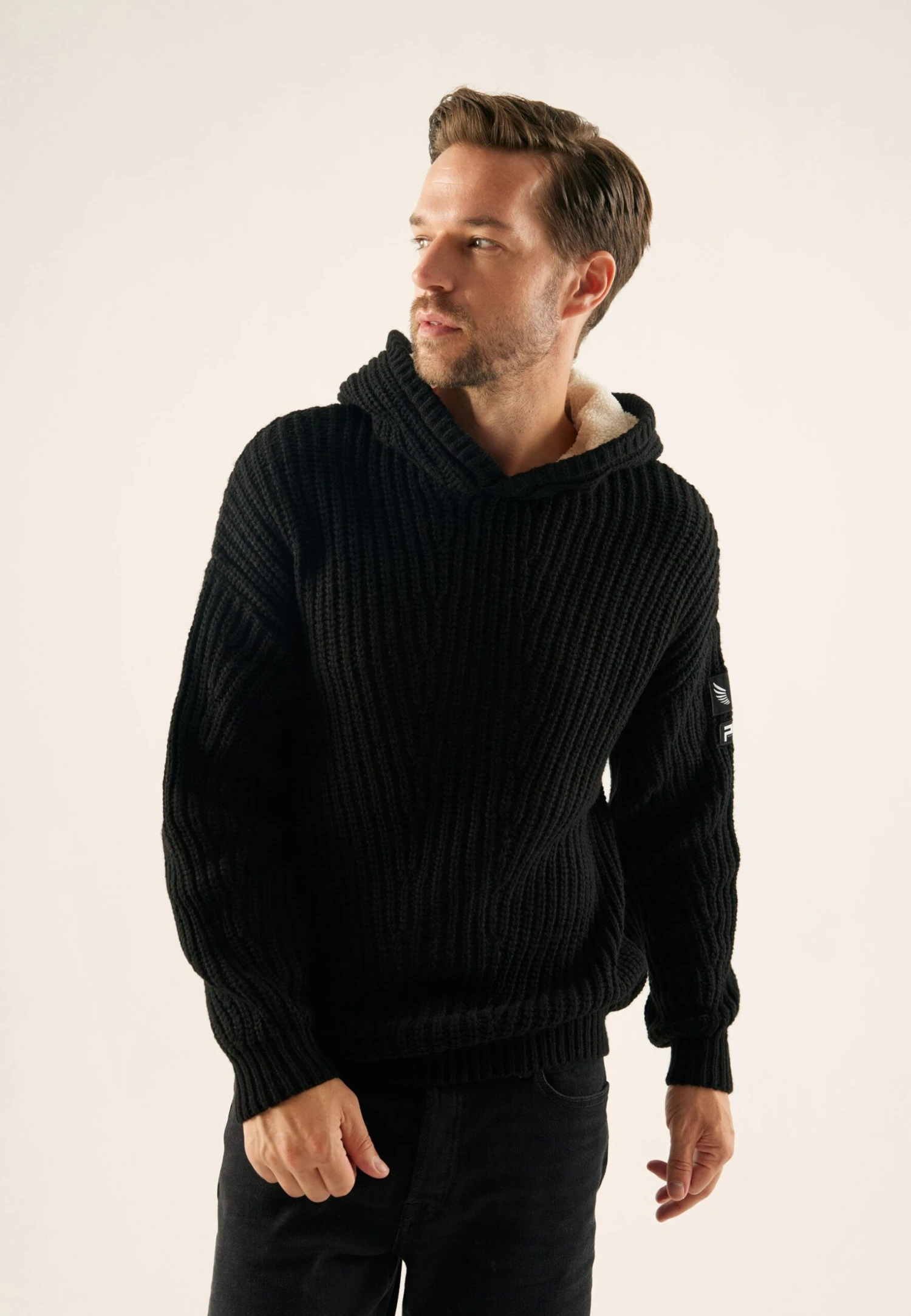 Pier One MaglioneBlack Uomo Maglieria E Felpe PI922Q0BW-Q11 1 Pier One MaglioneBlack Uomo Maglieria E Felpe PI922Q0BW-Q11