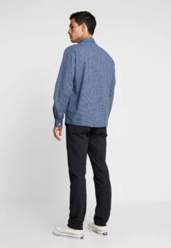 Pier One ChinoBlack Uomo Pantaloni PI922EA0O-Q11 -Negozio online Pier One Italia a5a2eecaf6ed4d75a394f4e811844ef5