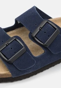 Pier One Leather Unisex - Pantofole - Dark Blue -Negozio online Pier One Italia a5a88158e25a4eb4b3e59dc262861c25