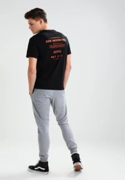 Pier One Pantaloni SportiviLight Grey Uomo Pantaloni PI922E03N-C11 -Negozio online Pier One Italia a7918305a7c74db59ffe41dcb13cd4d6