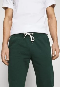 Pier One Pantaloni SportiviDark Green Uomo Pantaloni PI922E03I-M11 -Negozio online Pier One Italia a83b6b7040654591896a3a3414fd7fae