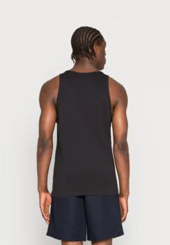 Pier One 5Pack - Top - White / Black 8 Pier One 5Pack - Top - White / Black -Negozio online Pier One Italia b35ba565327347d9a135c22fda3a9720 scaled